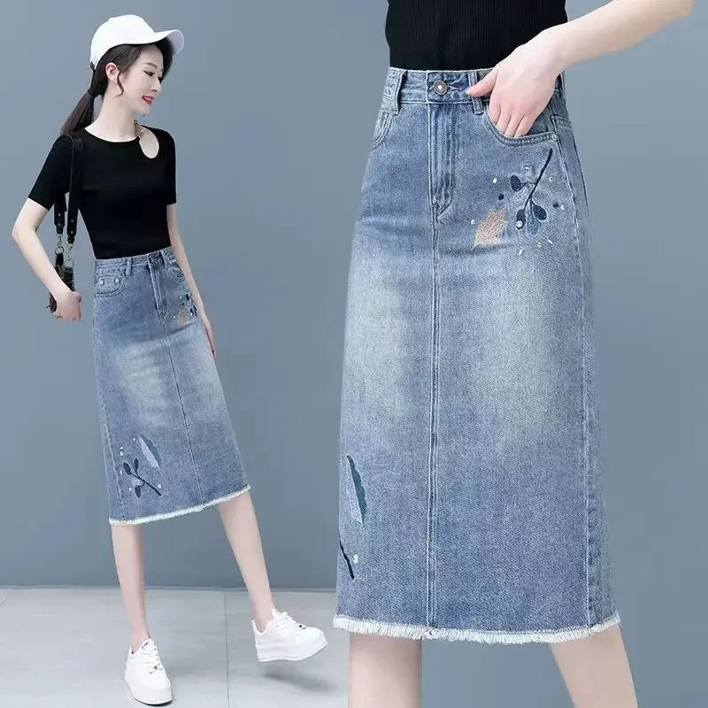 Fashion Midi High Waist Women's Denim Skirt Korean Style Female Jeans Skirts Aesthetic Y2k Vintage Chic and Elegant Streetwear