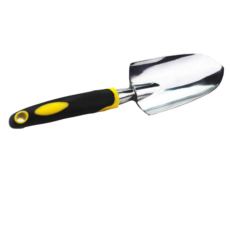 Alloy seedling transplanter