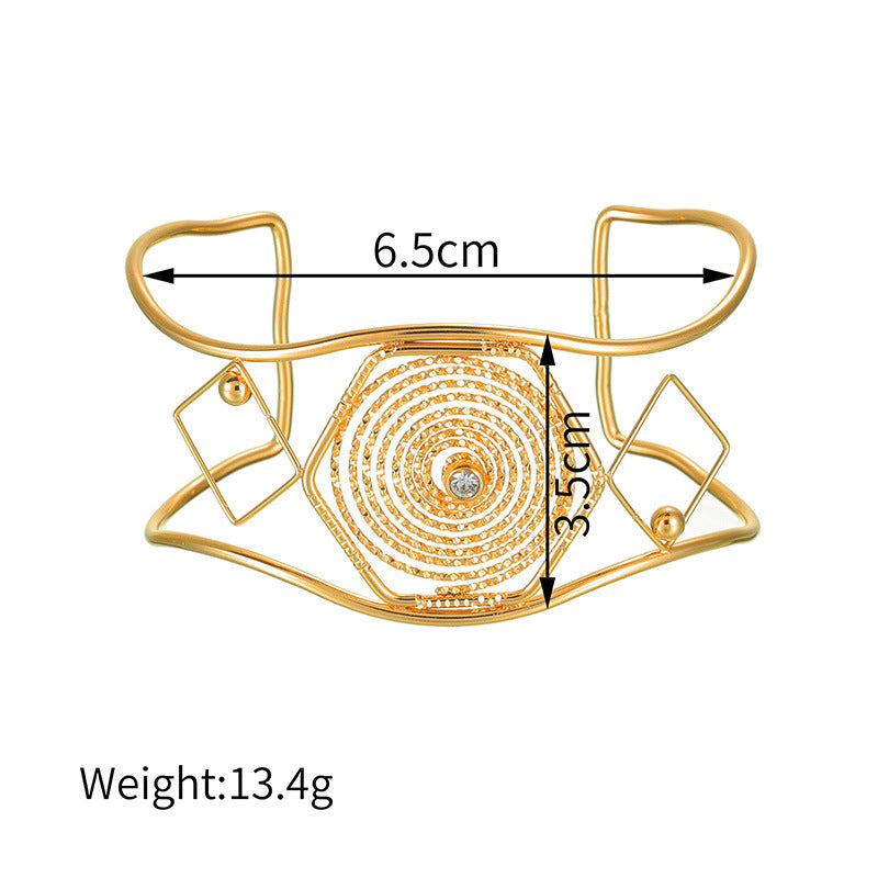 European And American New Eye-catching Hollow Bracelet