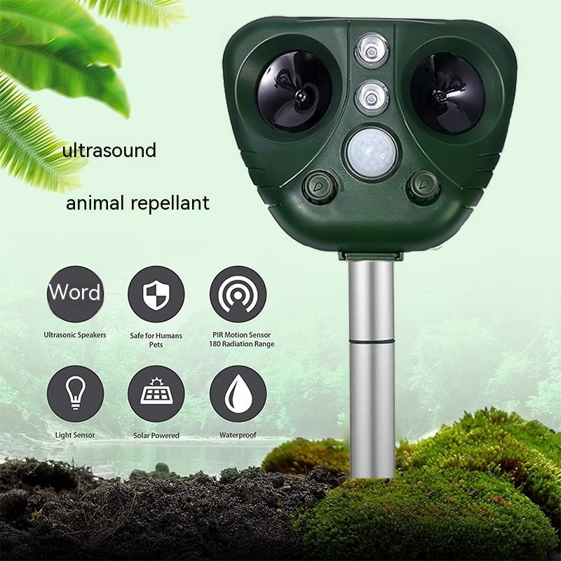 Factory Direct Sales New Outdoor Solar Ultrasonic Mouse Expeller Drive Dog Drive Cat Solar-powered Animal Repeller