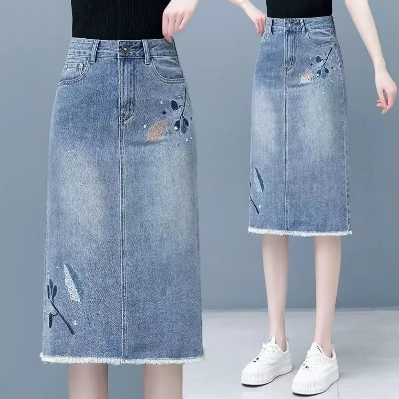 Fashion Midi High Waist Women's Denim Skirt Korean Style Female Jeans Skirts Aesthetic Y2k Vintage Chic and Elegant Streetwear