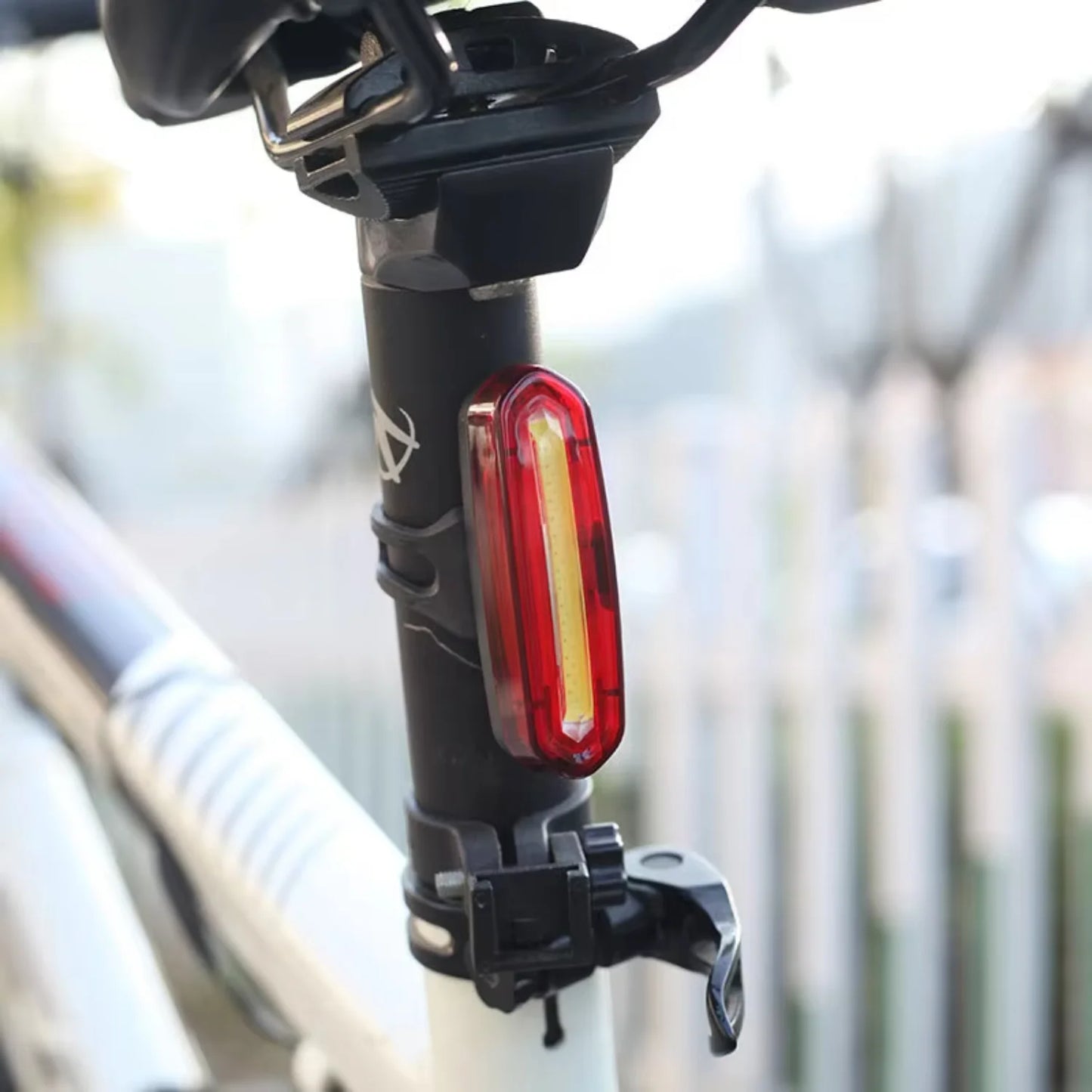 Bicycle Tail Lights USB Indicator Lights Flashing Warning Lights Night Bike Lights Outdoor Cycling Lights
