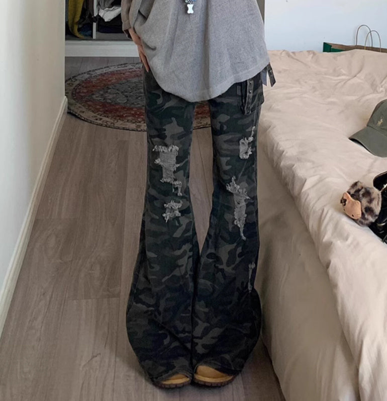 American Retro Camouflage Ripped Skinny Jeans