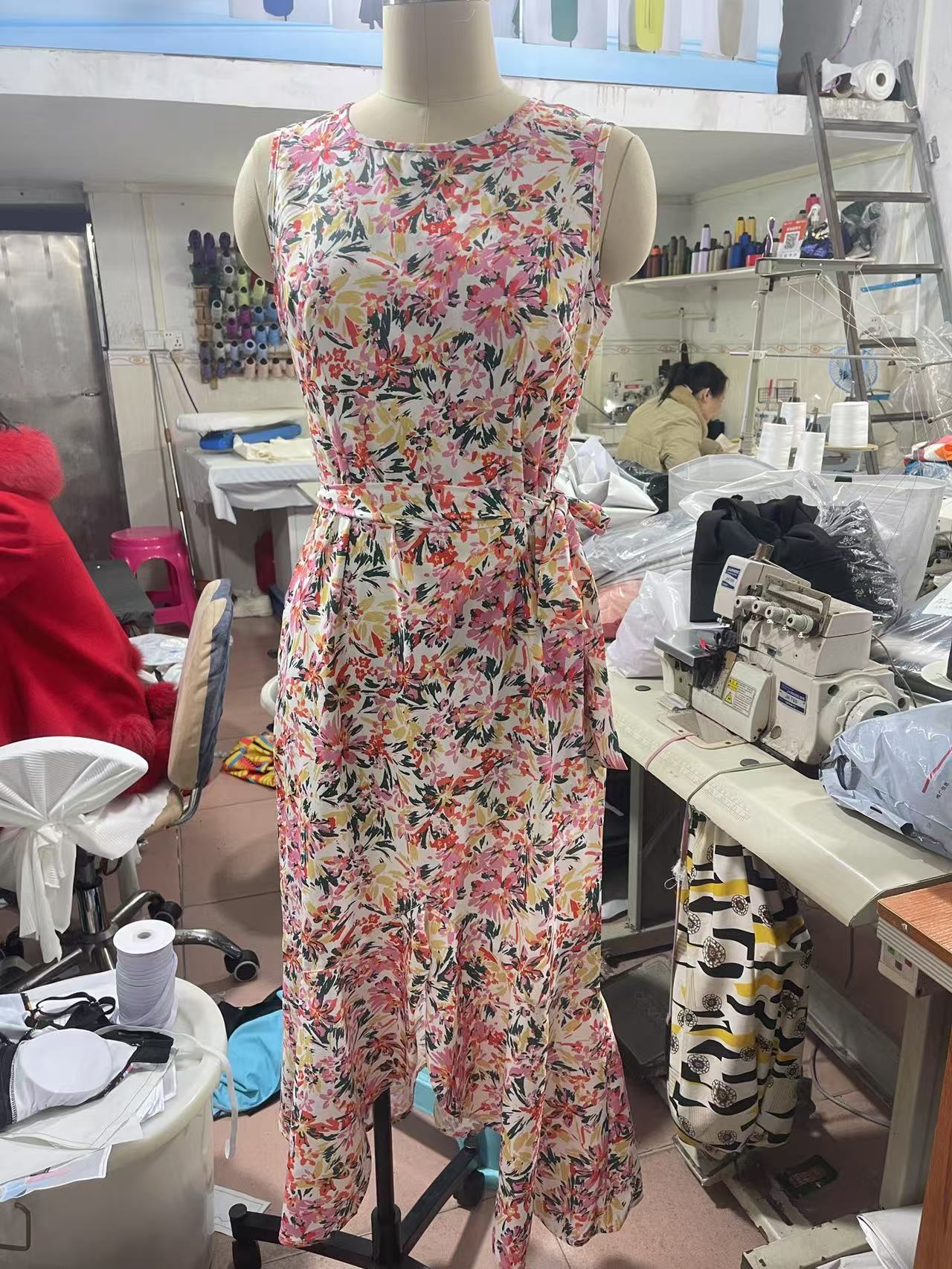 Fashion Printing Sleeveless Elegant Dress Women