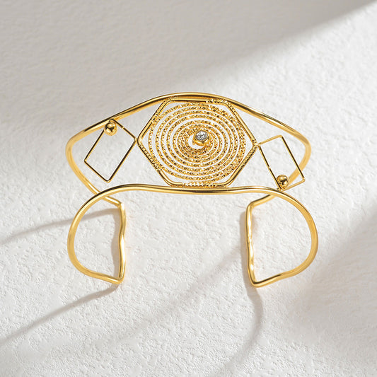 European And American New Eye-catching Hollow Bracelet
