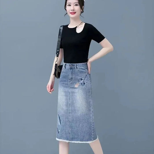 Fashion Midi High Waist Women's Denim Skirt Korean Style Female Jeans Skirts Aesthetic Y2k Vintage Chic and Elegant Streetwear