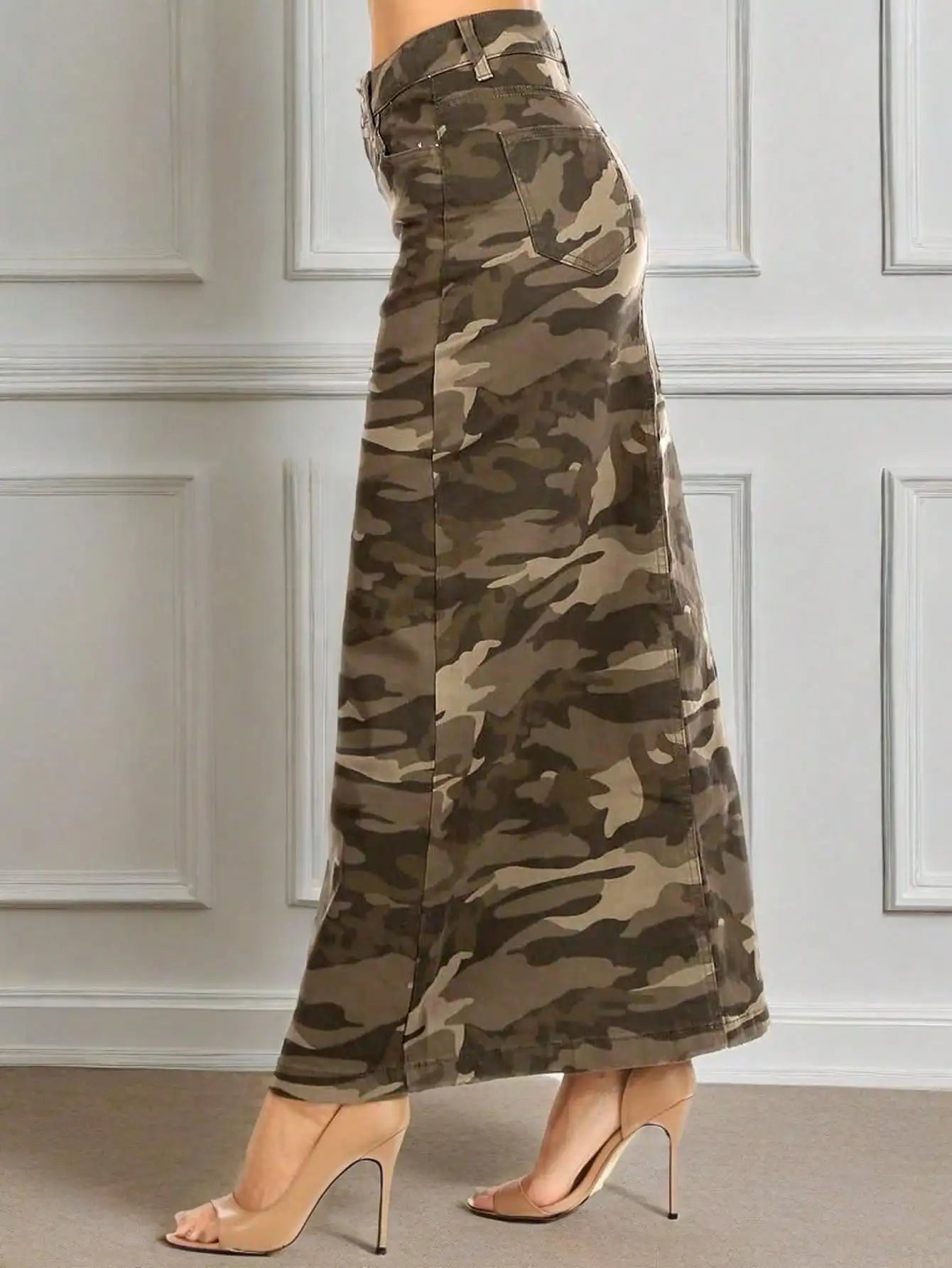 2025 New Style Women's Camouflage Denim Maxi Skirt High  Waisted Long Skirt Casual Fashion Streetwear