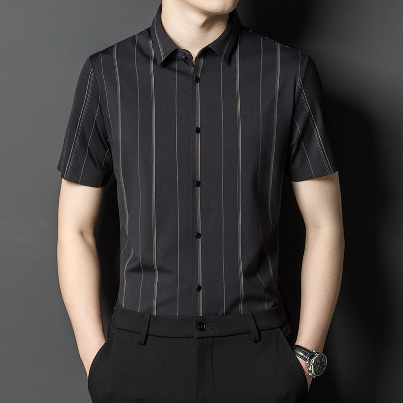 Fashion Ice Silk Seamless Men's Short-sleeved Shirt
