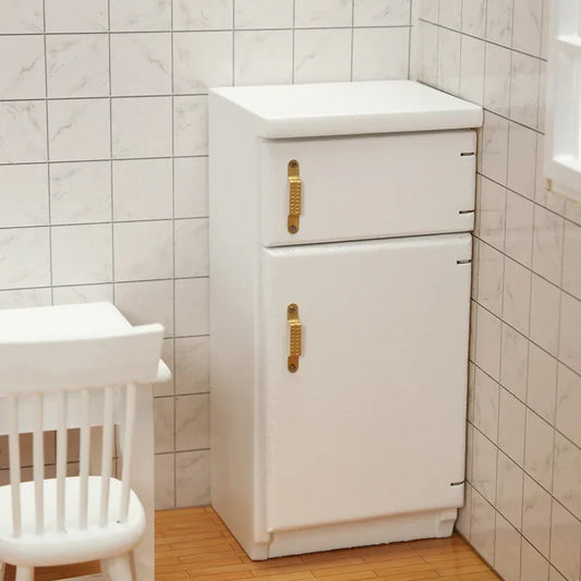 1pcs 1:12 Miniature White Refrigerator with Functional Doors Dollhouse Model Classic Style Doll House Decor Furniture