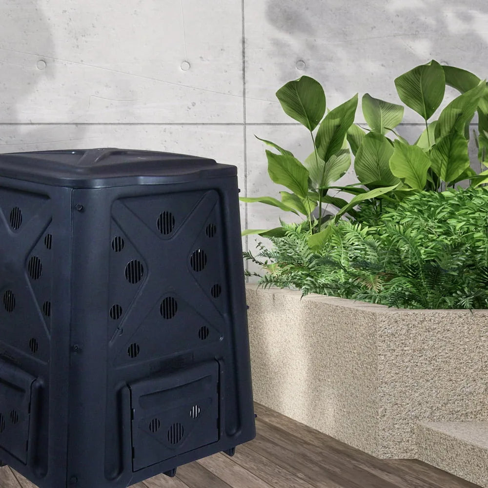 65 Gallon Bla Plastic Compost Bin With Air Vents